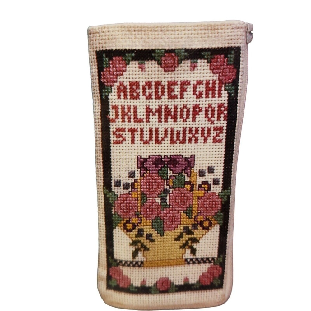 Stitch and Zip Eyeglass Case Cross Stitch Kit Flower Sampler Floral Basket New - Picture 3 of 9